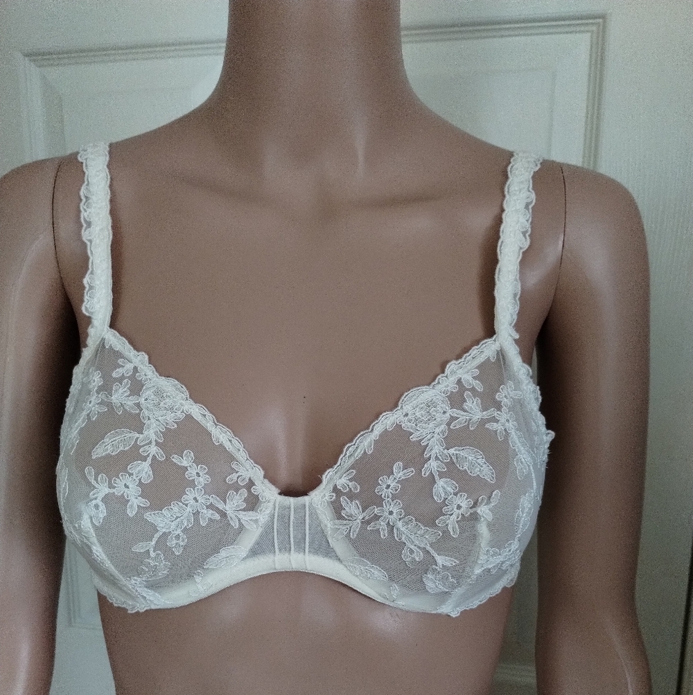 La Perla Ivory Floral Lace Bra 32